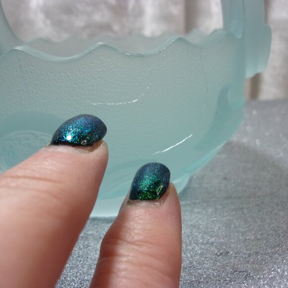 H-267 IMPERIAL GLASS FROSTED BLUE SPLIT HANDLE BASKET - Picture 5 of 15